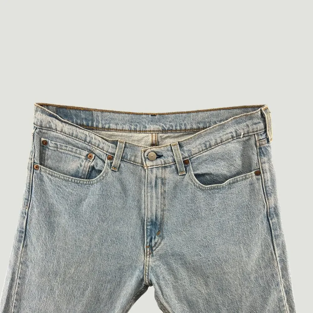 Vintage Levi’s 505 Cut Off Denim Shorts Light Wash W34 Y2K